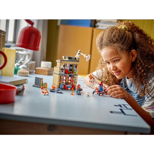 LEGO Marvel 76317 Peter Parker’s Apartment life style picture