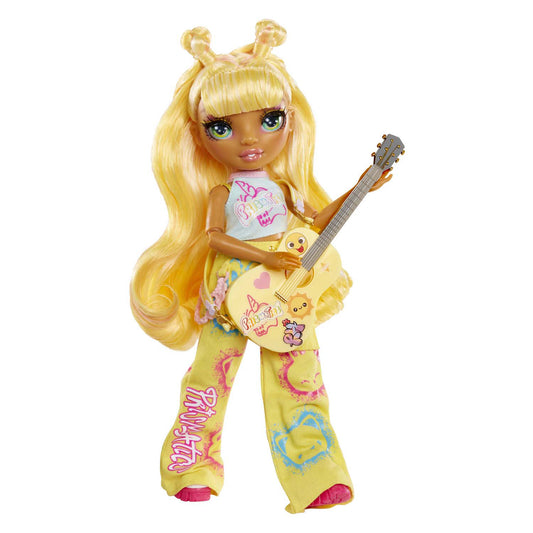 sunny doll with guitar