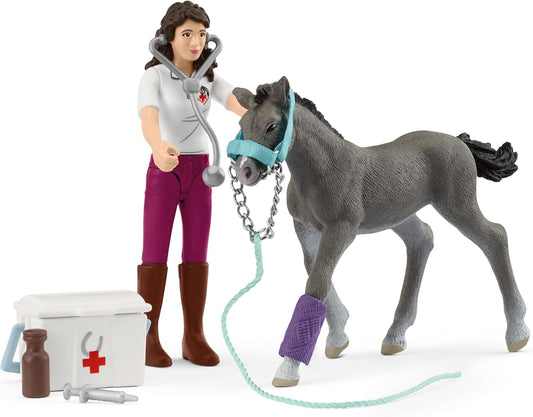 Detailed Schleich Horse Club Trakehner foal and Mrs. Kramer figurine