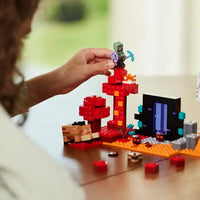 LEGO Minecraft The Nether Portal Ambush