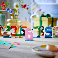 Toys at Foys - LEGO 40807 Birthday Numbers - display setting 2