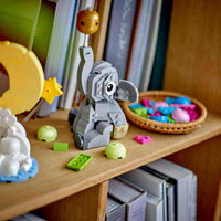 Toys at Foys - LEGO 40814 Baby Elephant in the Sky - display setting 1