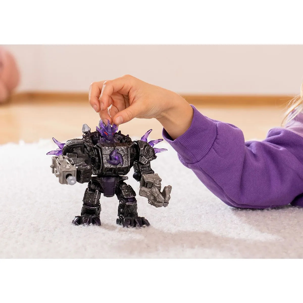 SCHLEICH Shadow Master Robot with Mini Creature