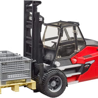 Bruder Linde HT160D Stacker with Pallet and Cages