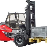 Bruder Linde HT160D Stacker with Pallet and Cages