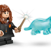 Toys at Foys - LEGO Harry Potter 76464 Cauldron: Secret Potions Classroom - model detail 5