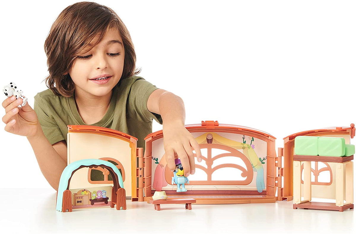 Bluey Calypso’s School Playset