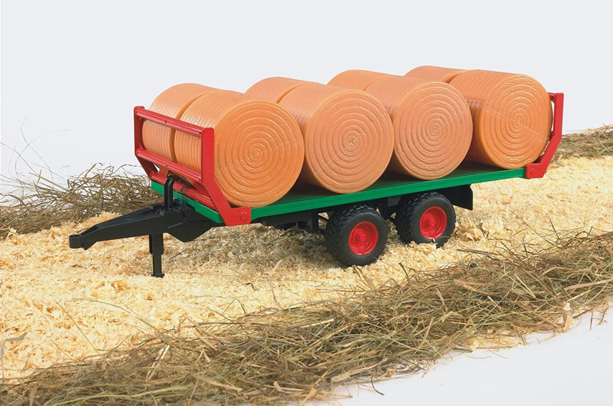 Trailer with Round Bales