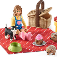 Schleich Farm World 42426 Birthday Picnic