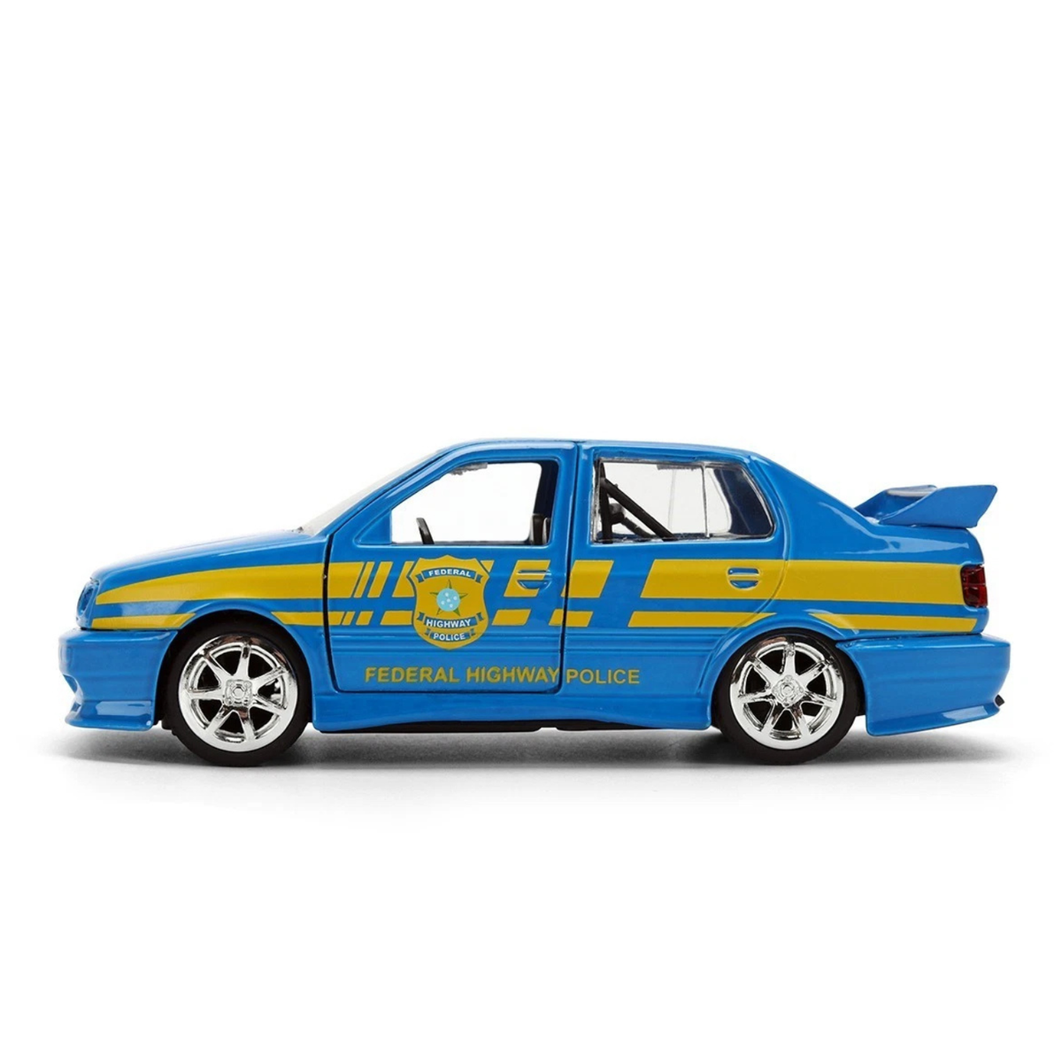 Jada Fast & Furious 1995 Volkswagen Jetta Police Car picture from the side