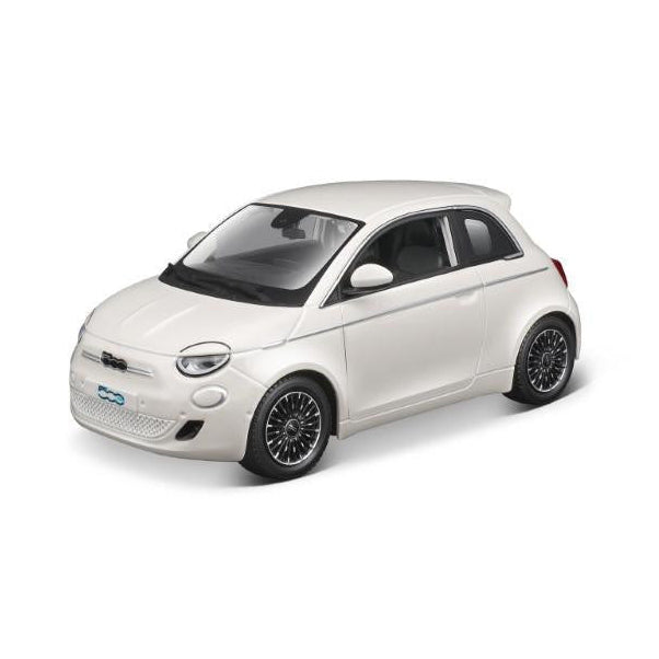Burago 1/24 Fiat 500E Diecast Model Car picture on the white background