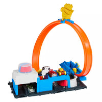 City Super Police Station playset connects with other tracks for endless creative racing and stunting.
