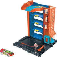 Enjoy the Hot Wheels City Downtown Car Park, featuring a connected ramp system and one Hot Wheels car to start your adventure.
