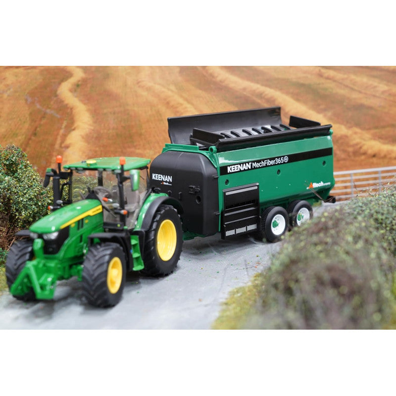 Britains 1:32 KEENAN MechFiber 365 Plus life style picture