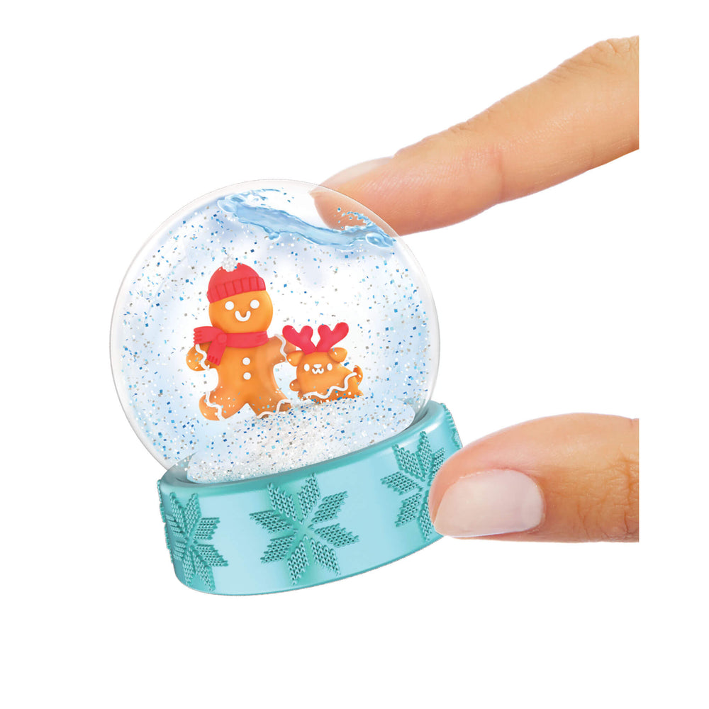 Miniverse Make It Mini Holiday with Rare Elf on the Shelf product photo 5