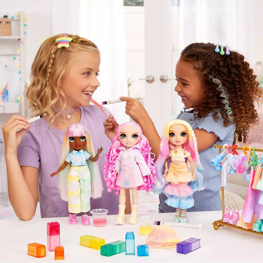 Rainbow High WaterColor & Create Fashion Doll life style picture