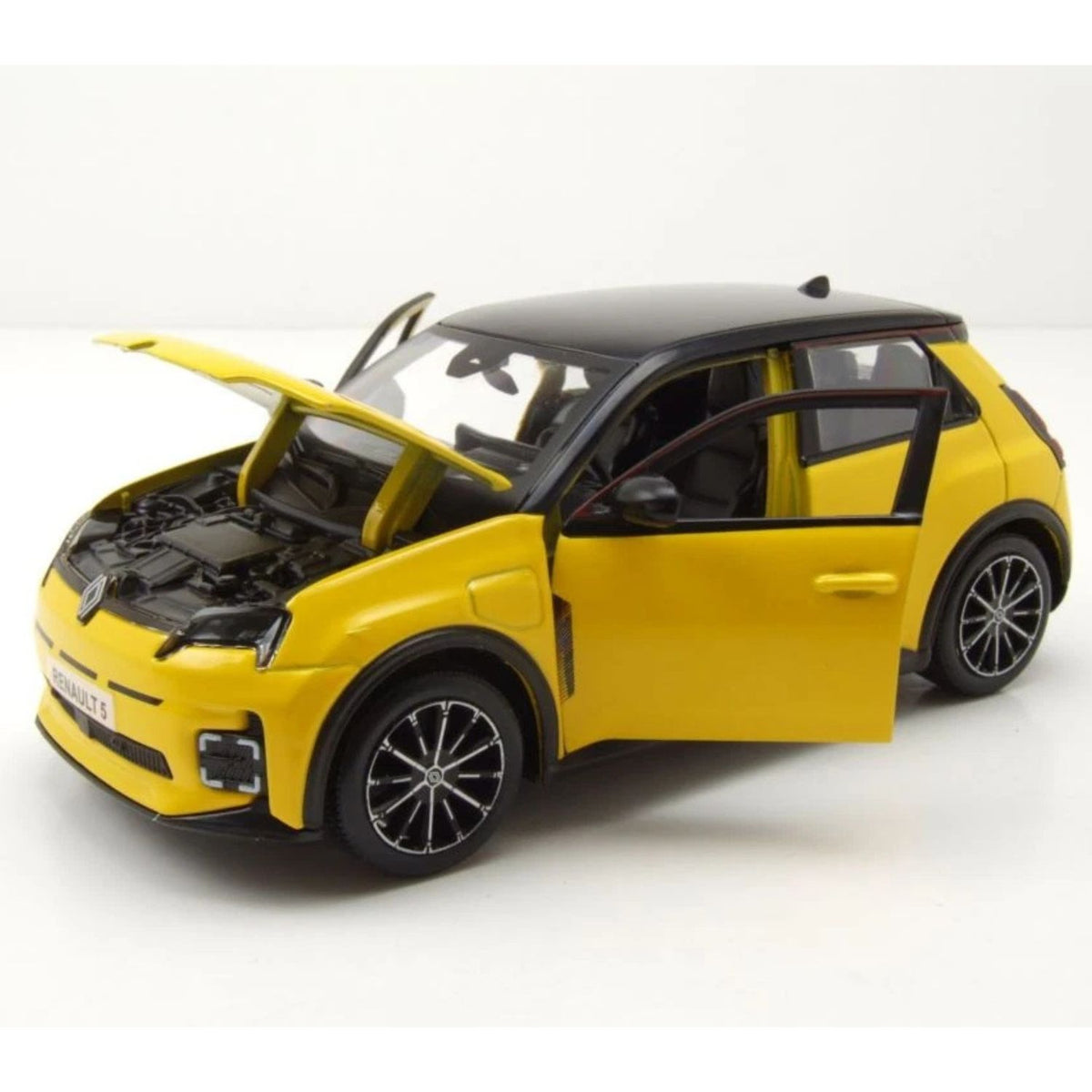 Toys at Foys - Bburago Renault 5 E-Tech Model Car