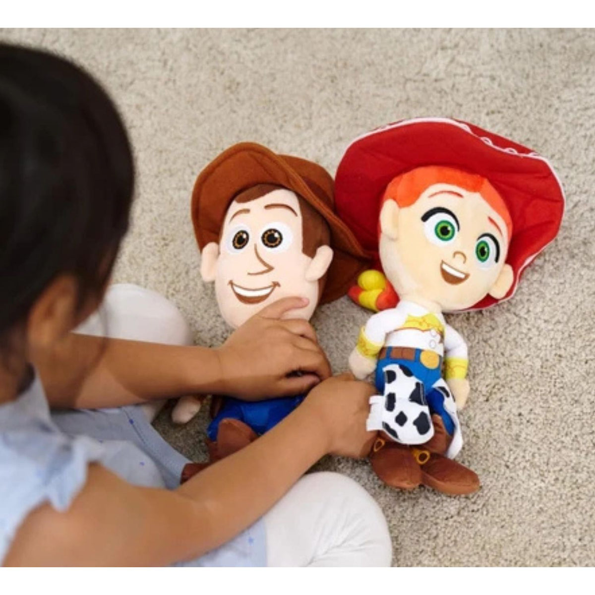 Toys at Foys - Simba Toys Disney Pixar Toy Story 5 Woody 25cm Soft Plush Toy