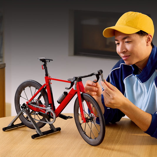 Detailed Model Road Bike Construction