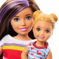 close up of skipper and baby face 
