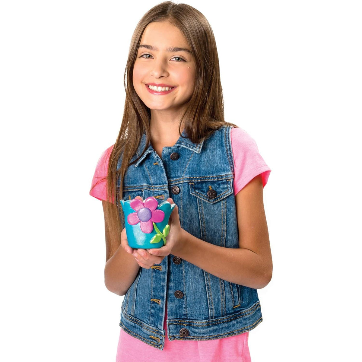 girl holding pottery 