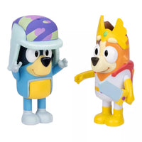 two dog mini figures on white background