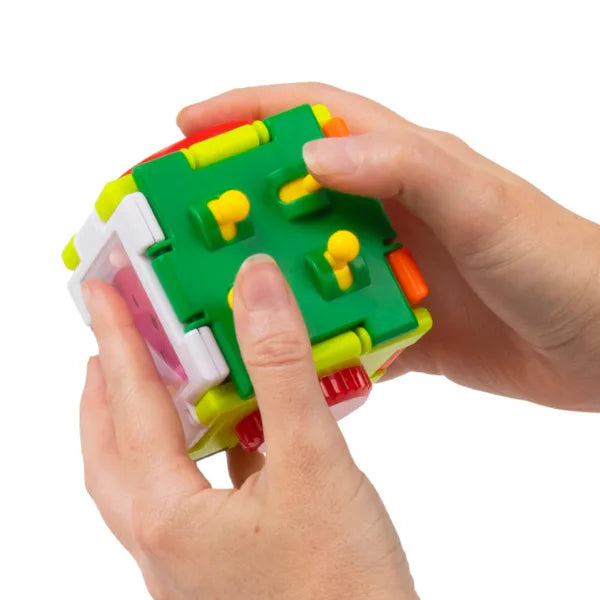 hands holding green fidget square 