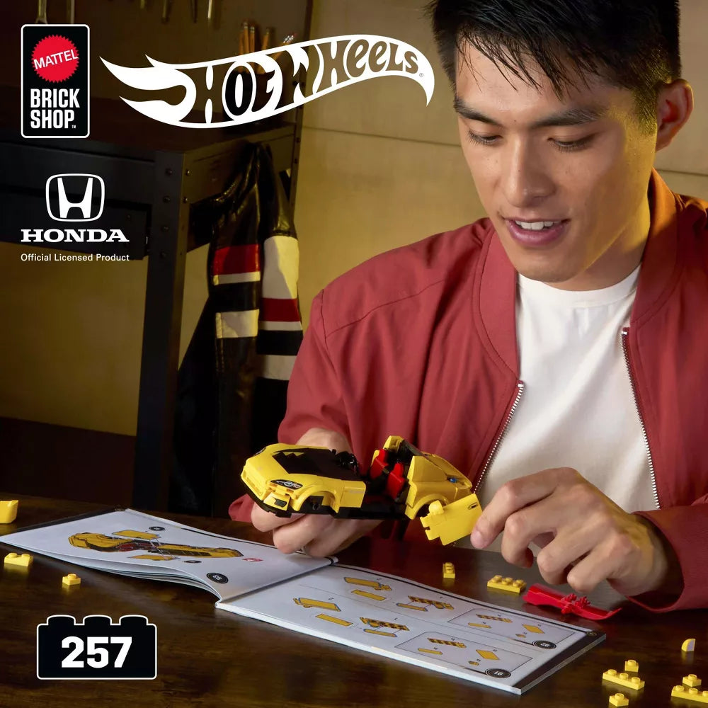 man building hot wheels honda building kit 