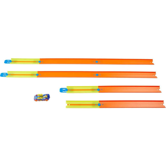 hot wheels track pack laid out 