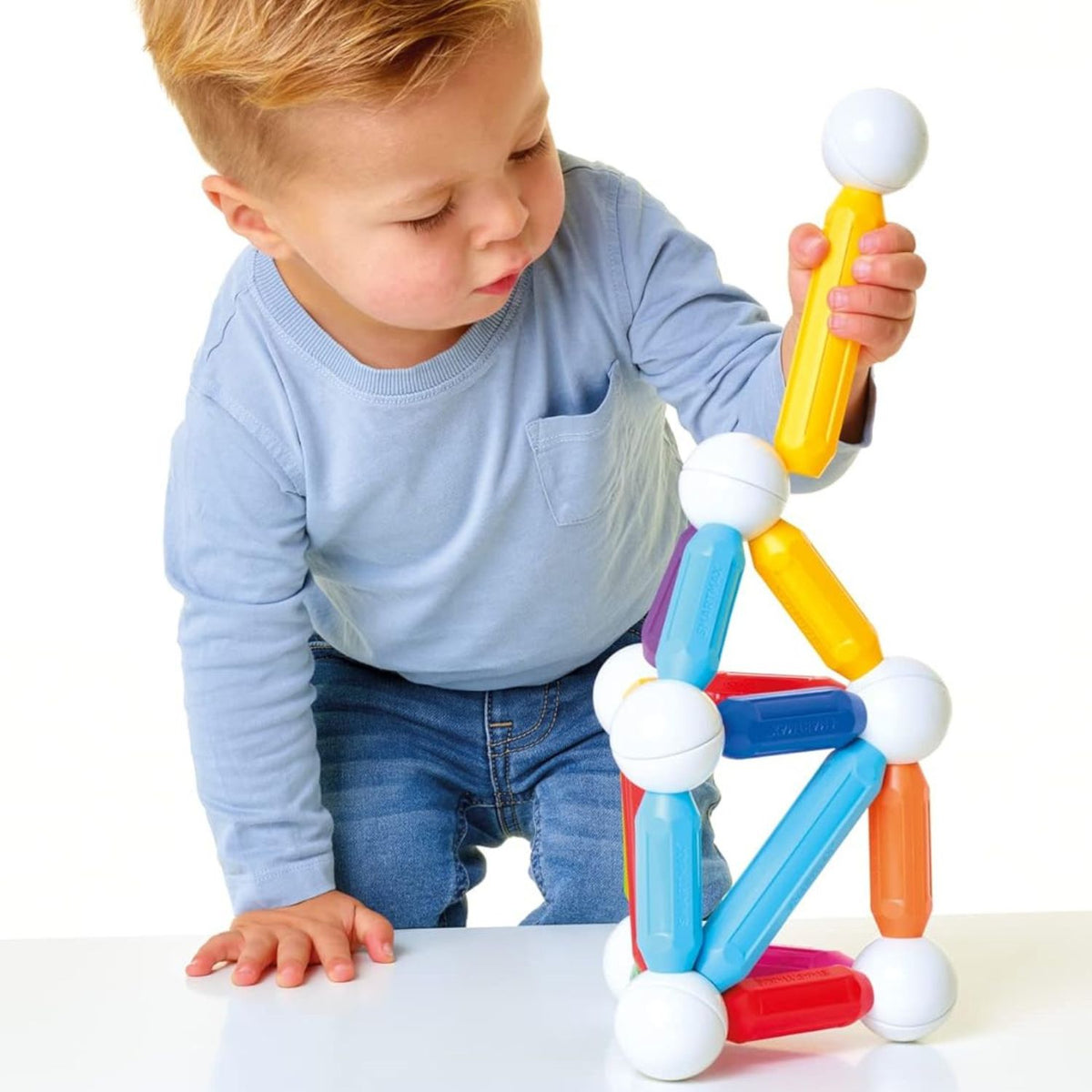 smartmax xl being played with by a child 