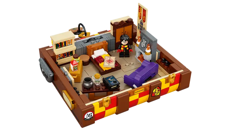 LEGO Harry Potter Magical Trunk open with accessories and figures