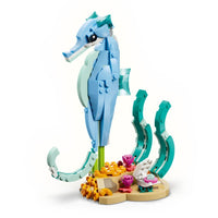 Toys at Foys - LEGO Creator 3in1 31385 Sea Animals: Beautiful Dolphins - model detail 3
