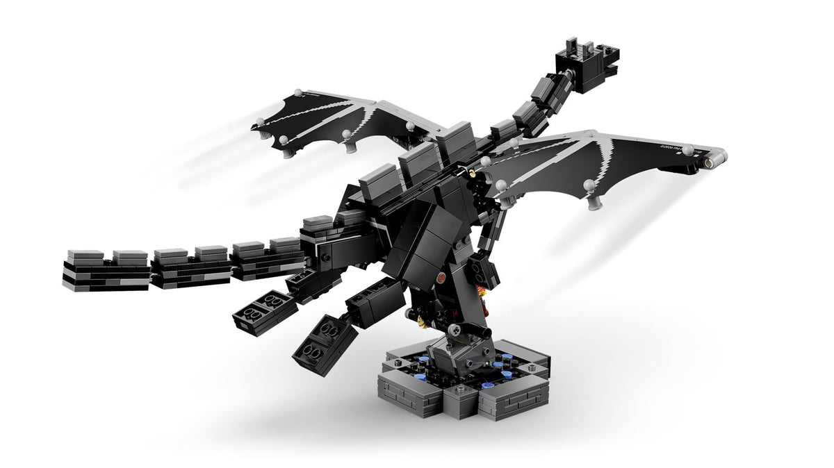 Toys at Foys - LEGO Minecraft 21595 The Ender Dragon - model detail 2