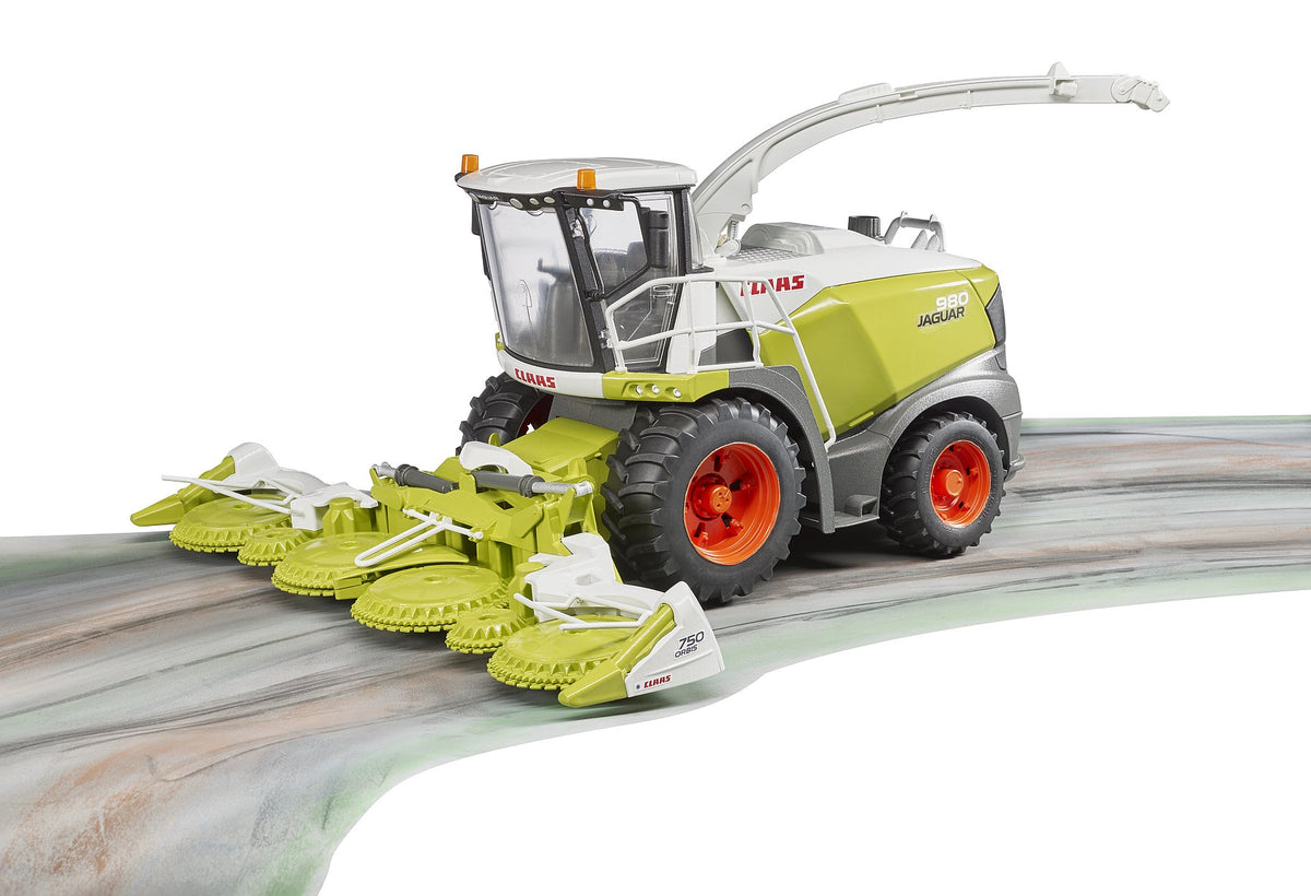 Bruder 02134 Claas Jaguar 980 forage harvester