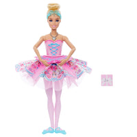 Encourages imaginative role-play and storytelling