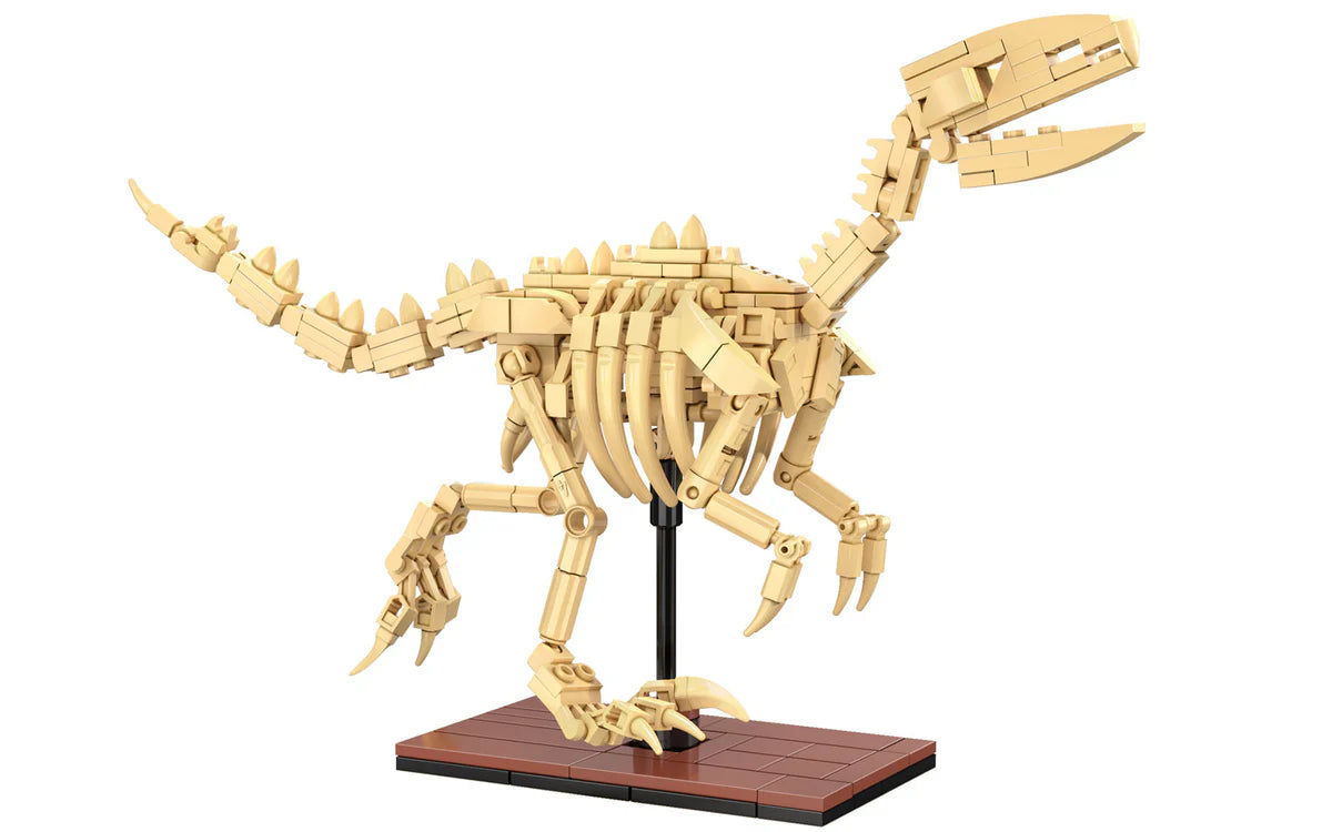 Movable joints allow different poses after building