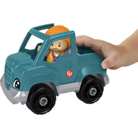 Encourages imaginative storytelling and role play