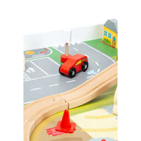 Most other major wooden railway brands are compatible