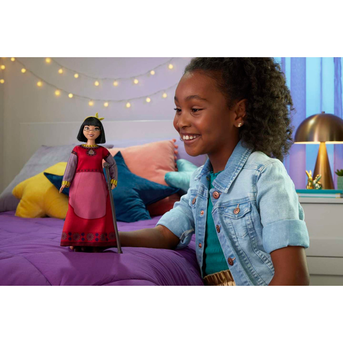 ​Disney's Wish Dahlia Of Rosas Posable Fashion Doll