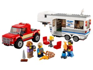 Lego Pickup & Caravan
