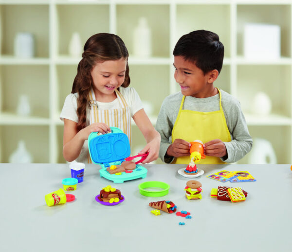 Play-Doh BreakFast Bakery
