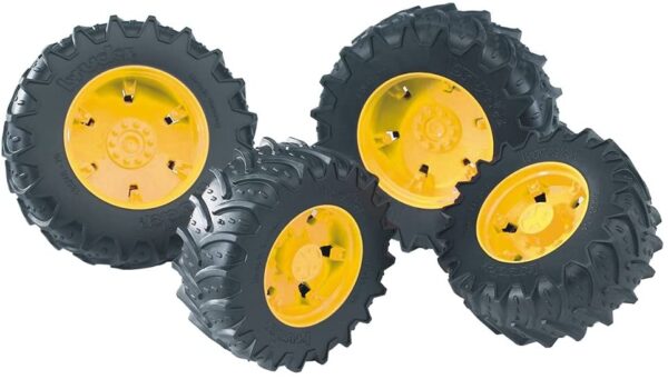 Bruder Twin Tyres With Yellow Rims For 3000 Series