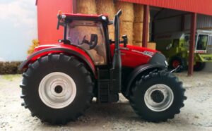 Britains 1:32 Case Optum 300 CVX Tractor