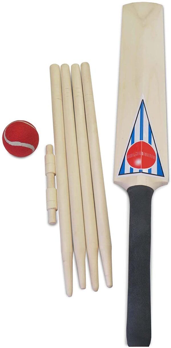 8682 – Cricket Set Size 3 in PVC Bag