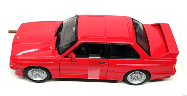 Bburago 1:24 BMW M3 3 Series 1988 Red